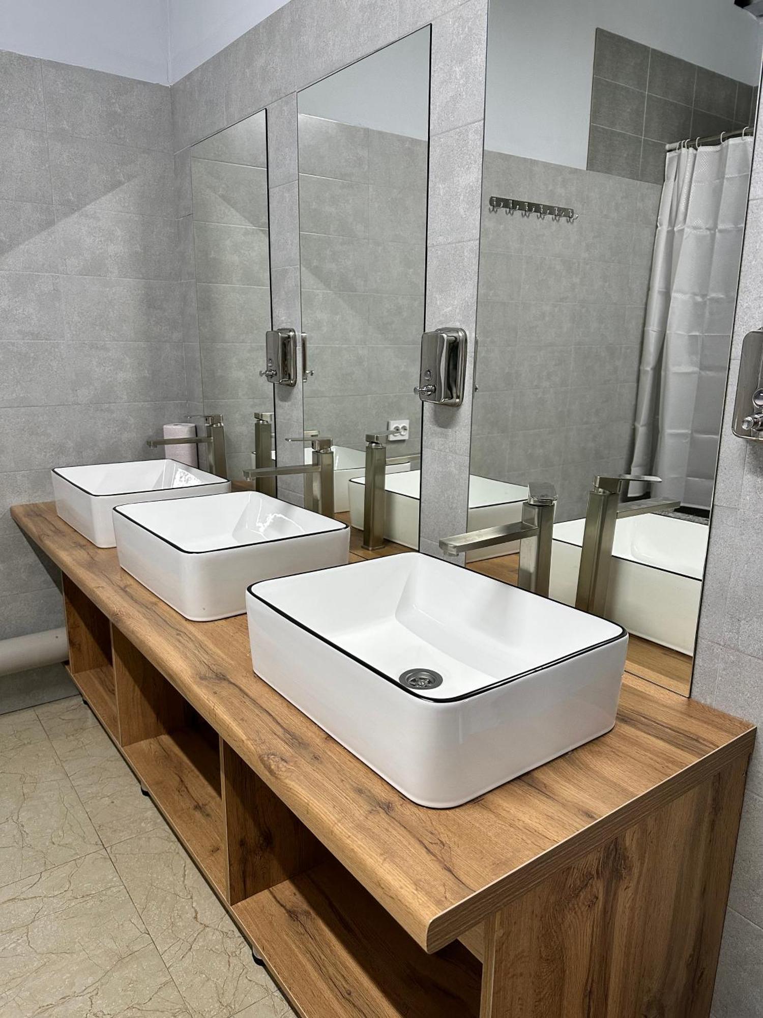 Hostel O2 Almati Kültér fotó